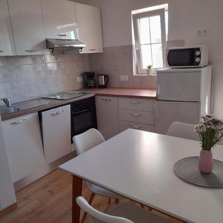 Apartments Filipovic Biograd Na Moru Exterior photo